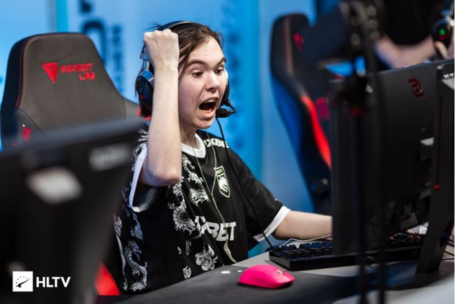 土超虽然整 土超虽然整