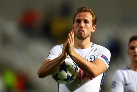 但在赛场上 但在赛场上