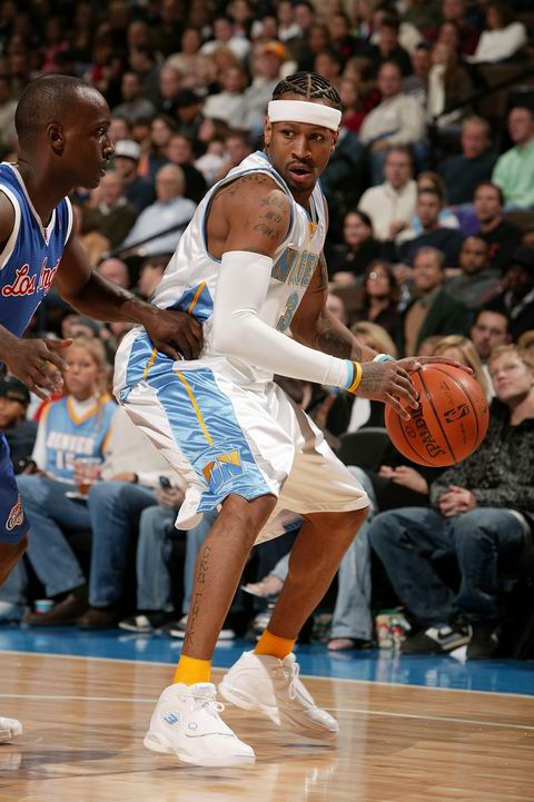 本文围绕 本文围绕